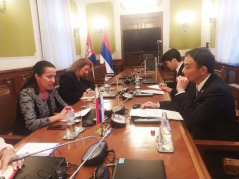 2. септембар 2022. Потпредседница Народне скупштине у разговору са амбасадором Јапана у Србији